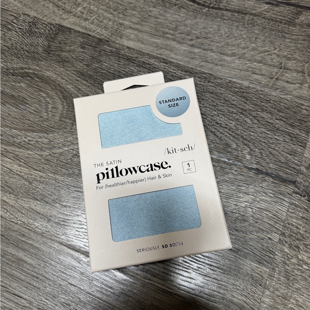 Kitsch Satin Pillowcase in Light Blue
